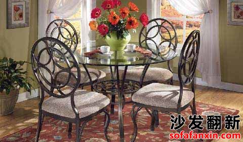 鐵制家具我們應該怎么樣來保養呢？有些什么樣的方法