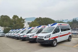 5臺(tái)國(guó)六福特V362負(fù)壓救護(hù)車，出發(fā)遼寧